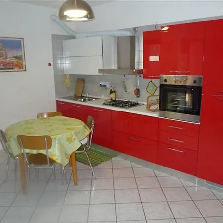 Olbia, Near Costa Smeralda Airport Apartment *